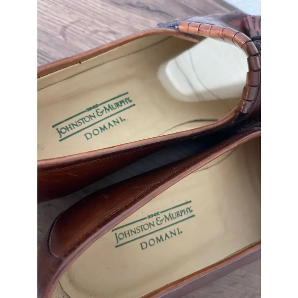 Johnston & Murphy Brown Leather Tassel Moc Toe Loafers